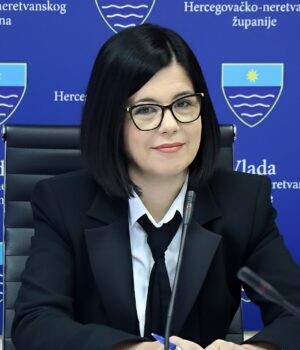 Reakcija predsjednice Buhač na prozivke Nermina Nikšića protiv MUP-a HNŽ-a