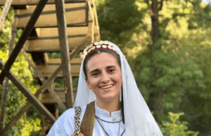 Čapljinka Eva Matić proglašena najljepšom Hrvaticom u narodnoj nošnji
